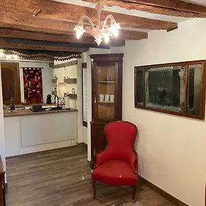 Ca' De' Kocai Appartement